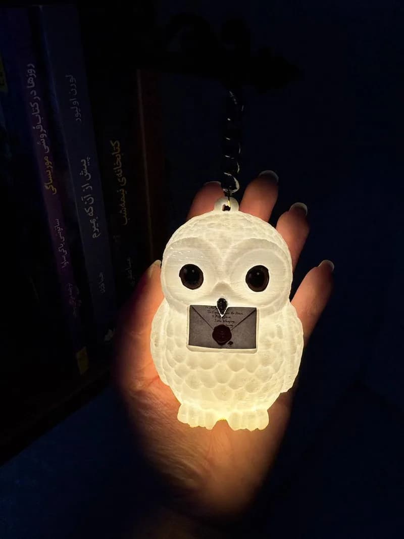 نمای دوم چراغ کتابخانه‌ای جغد هری پاتر هدویگ Hedwig